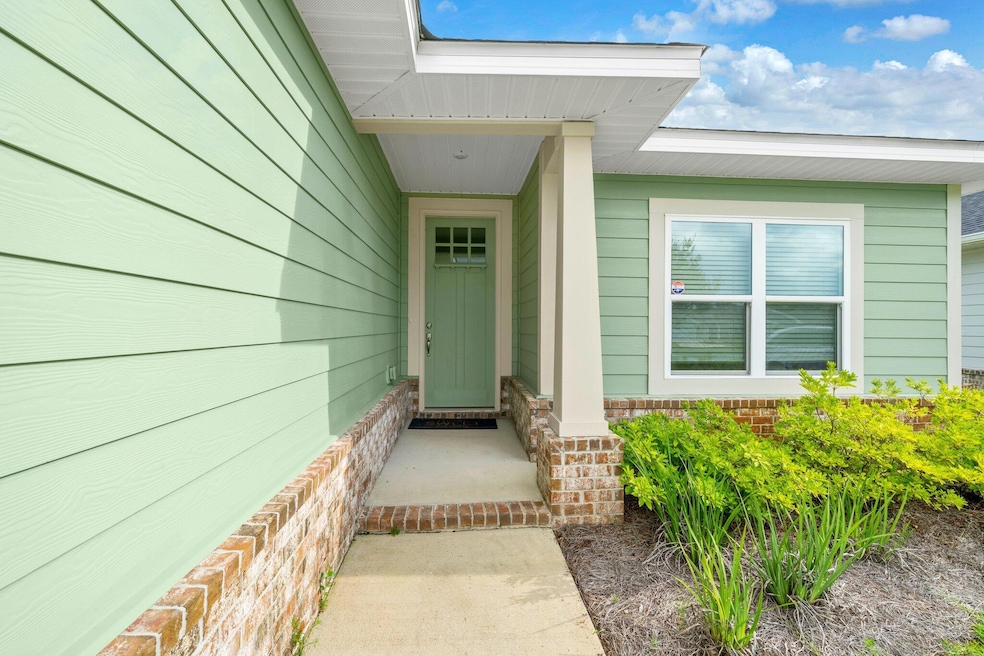 115 Speckled Trout Ln S, Freeport, FL 32439 - photo 1