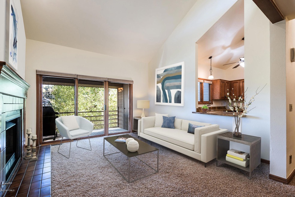 4118 Saddleback Rd Park City-001-031-Liv