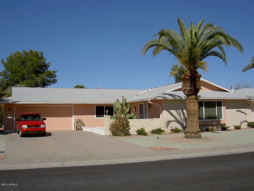 11006 West Pine Hollow