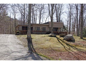 26 Sap Bucket Rd, Jamaica, VT 05343 - photo 1