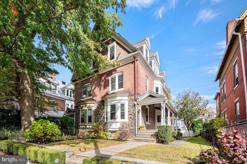 For Sale $480,000 • Co-Listing Agent