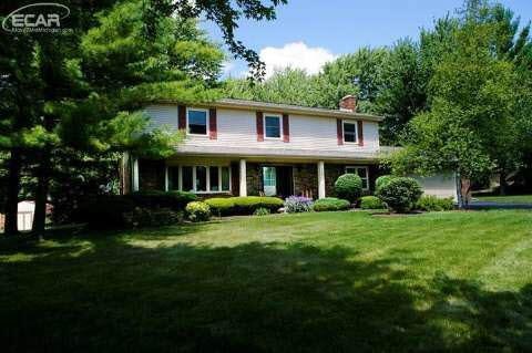 5238 Squire Hill Dr, Flint, MI 48532 - photo 1