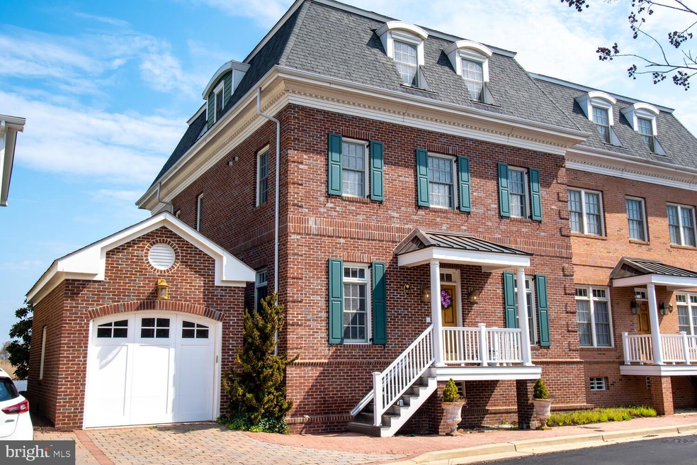 312 Landing Ln unit 27, Chestertown, MD 21620 - photo 1