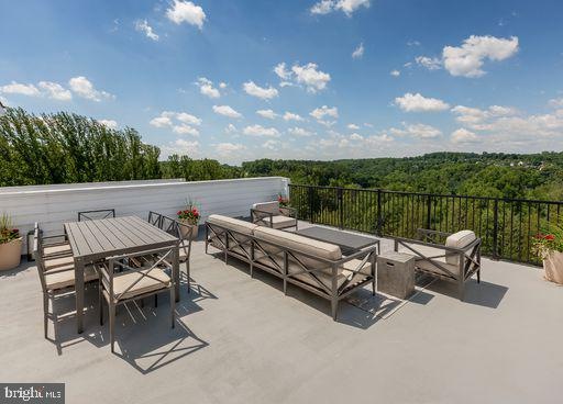 109B Jay Aly, Media, PA 19063 - photo 1