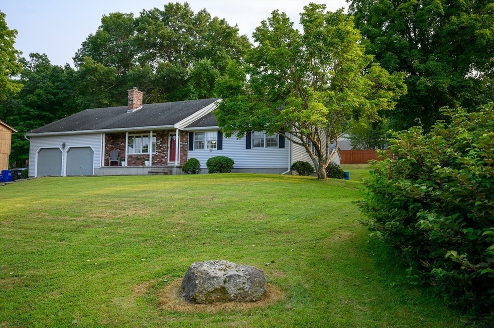 4 Frallo Dr, Hadley, MA 01035 - photo 1