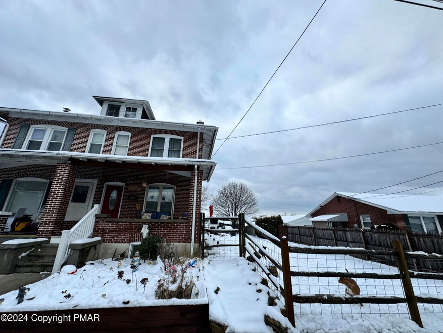 1906 S Wood St, Allentown, PA 18103 - photo 1