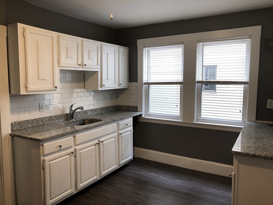 6 Lesher St unit 1R, Roslindale, MA 02131 - photo 1