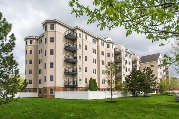 Atlantic at Marina Bay unit 2408, Quincy, MA 02171 - photo 1