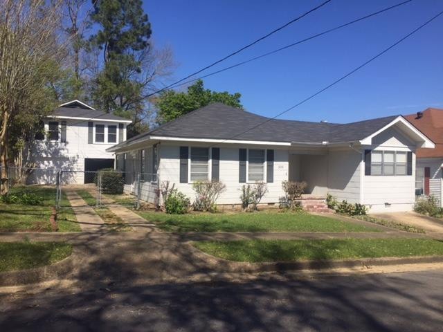 306 S 5th St, McComb, MS 39648 - photo 1