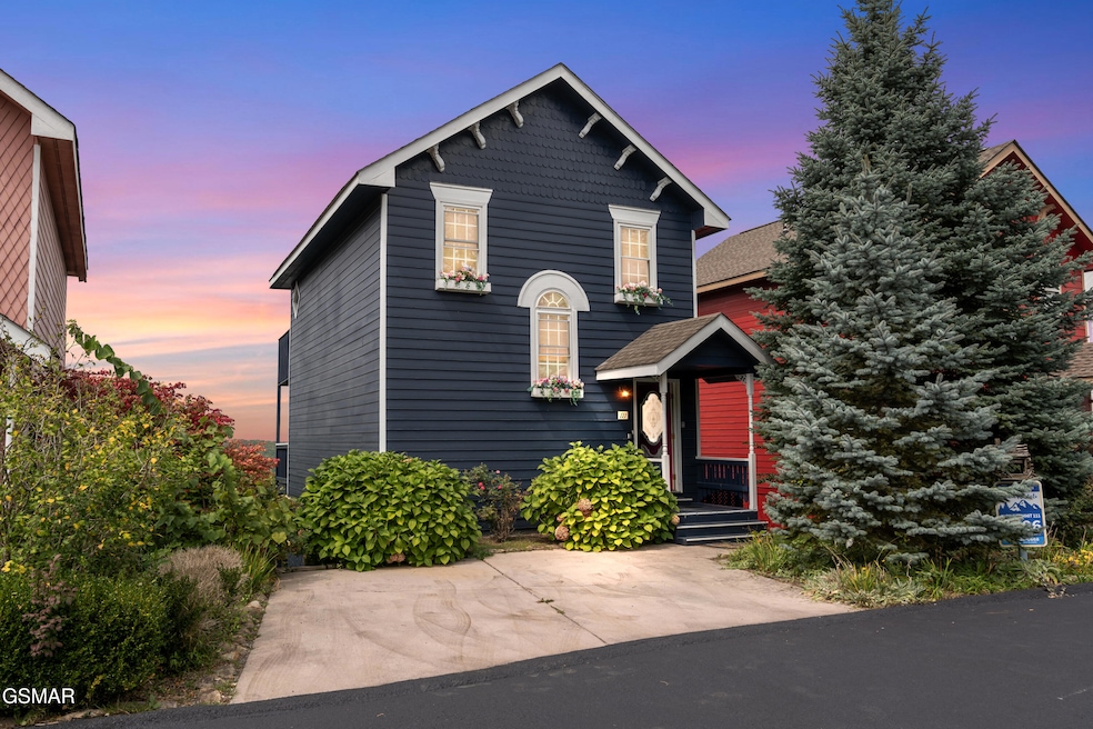 1386 Ski View Dr unit 111, Gatlinburg, TN 37738 - photo 1