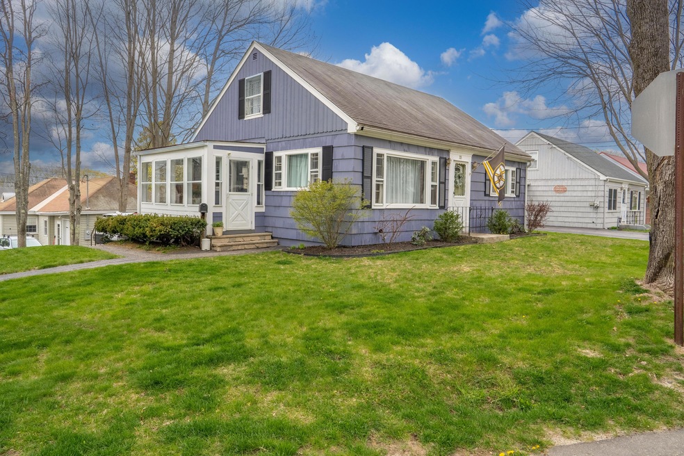 33 Brown ST, Lewiston, ME-20