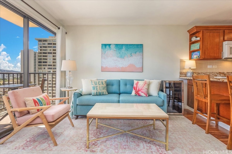 The Four Paddles unit 1712, Honolulu, HI 96815 - photo 1