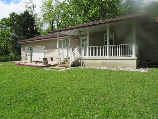 7210 Newkirk Rd, Mountain Grove, MO 65711 - photo 1