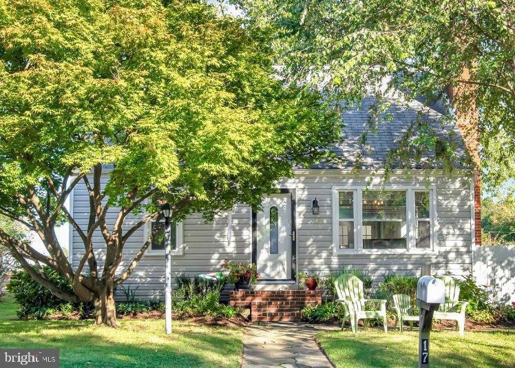 17 Cromwell Ave, Glen Burnie, MD 21061 - photo 1