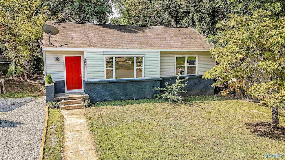 2523 Roland Rd SW, Huntsville, AL 35805 - photo 1