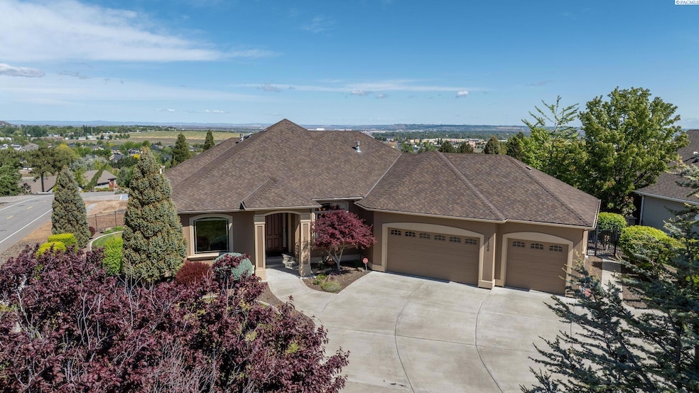 For Sale $1,000,000 • Co-Listing Agent