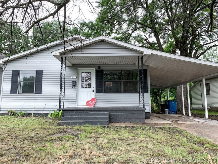 731 S Strong Blvd, McAlester, OK 74501 - photo 1