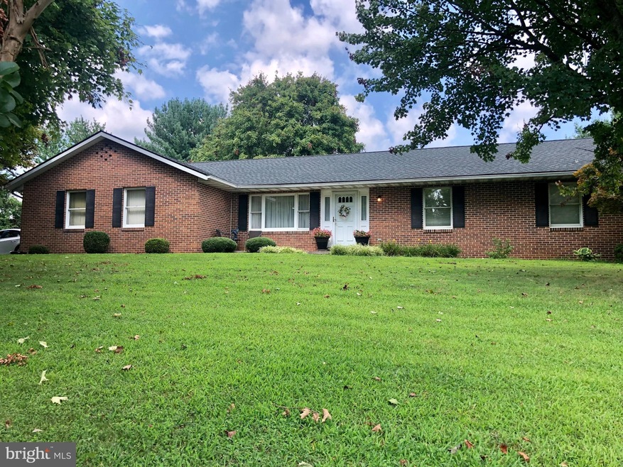 1400 Bennett Rd, Sykesville, MD 21784 - photo 1