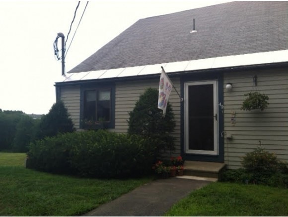 71 Old Nashua Rd unit 49, Londonderry, NH 03053 - photo 1