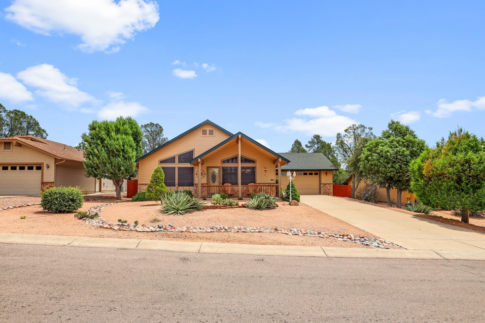 611 N Blue Spruce