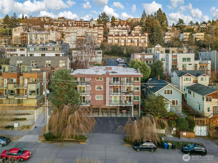 2034 14th Ave W unit 304, Seattle, WA 98119 - photo 1