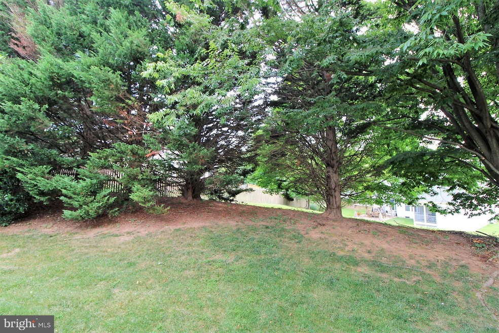 19945 Dunstable Cir, Germantown, MD 20876 - photo 1