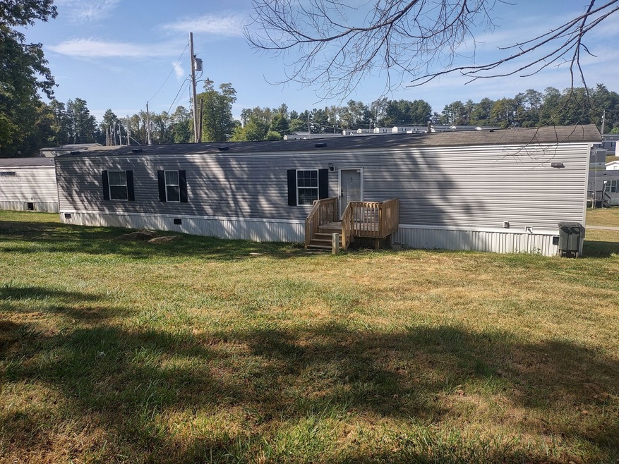 4878 Lee Hwy unit LOT 48, Dublin, VA 24084 - photo 1