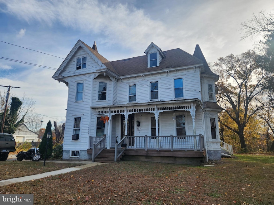 For Rent $2,500/month