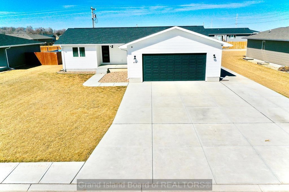 Pending $339,900