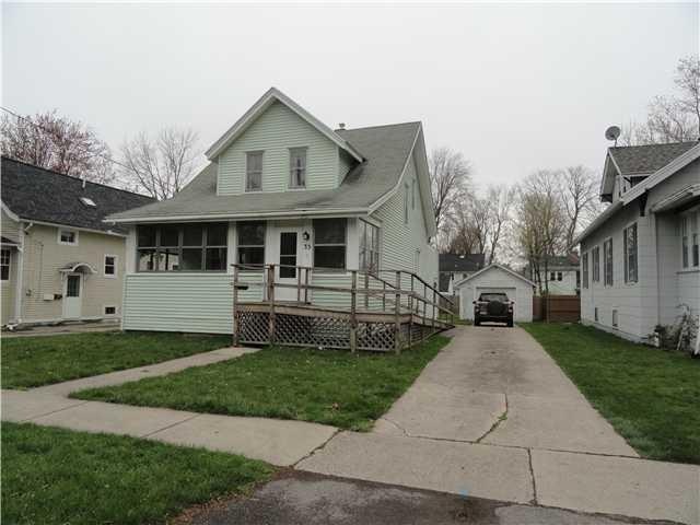 Exterior Front. Wheel chair ramp can be removed.