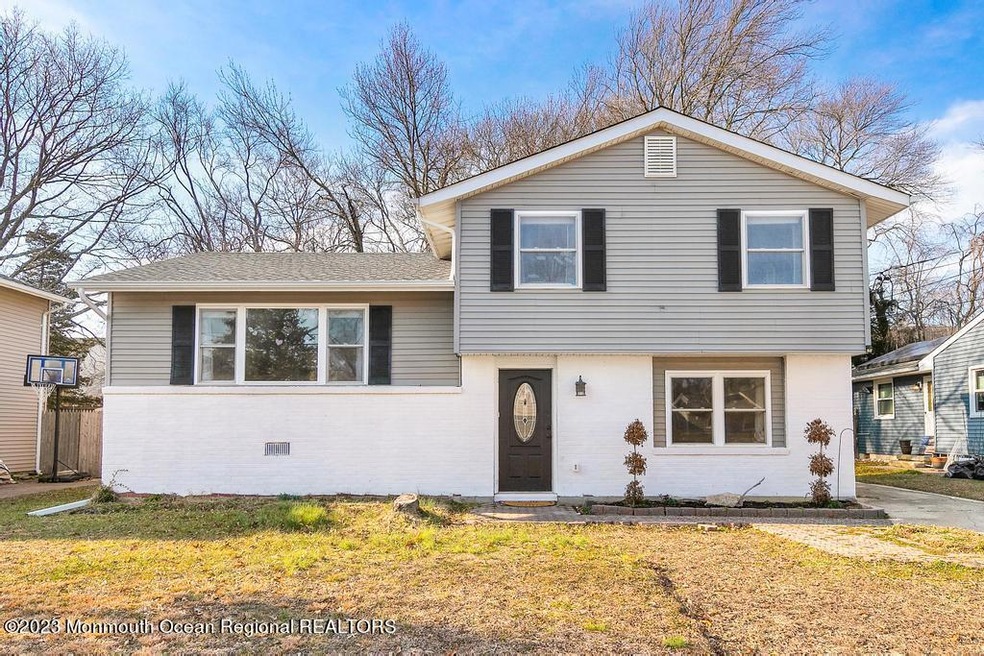 324 Twin Lakes Blvd, Little Egg Harbor Township, NJ 08087 - photo 1