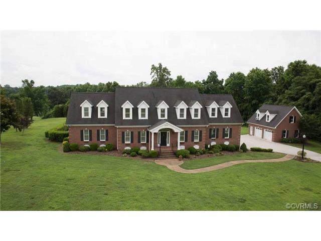 9751 James Crest Dr, Hopewell, VA 23860 - photo 1