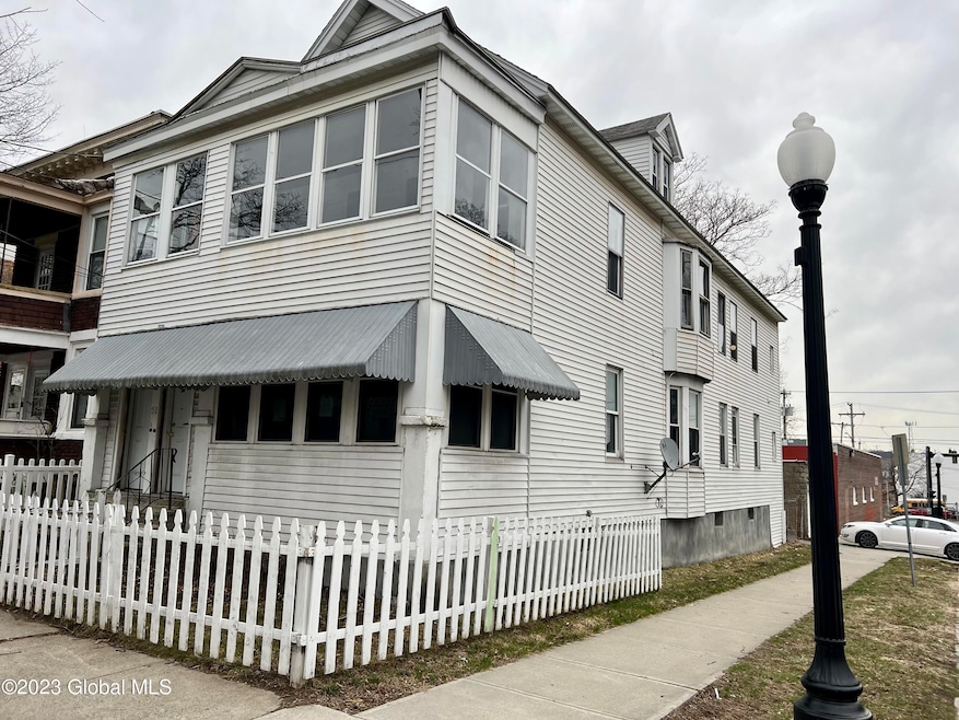 50 Walter St, Albany, NY 12204 - photo 1