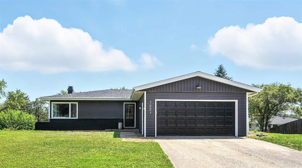 Under Contract $427,000