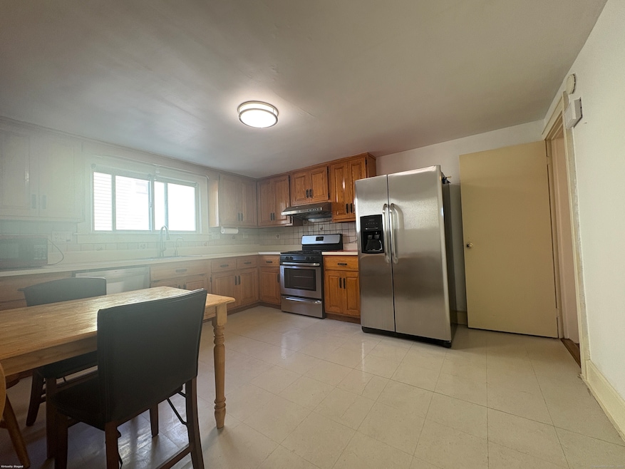 For Rent $2,500/month