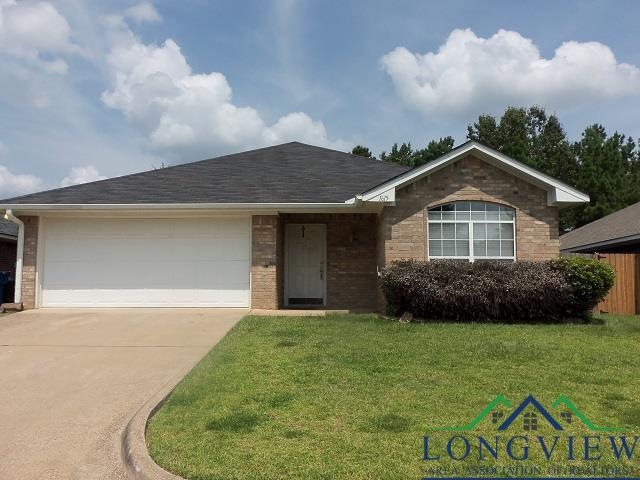 1615 Amanda Ln, Kilgore, TX 75662 - photo 1