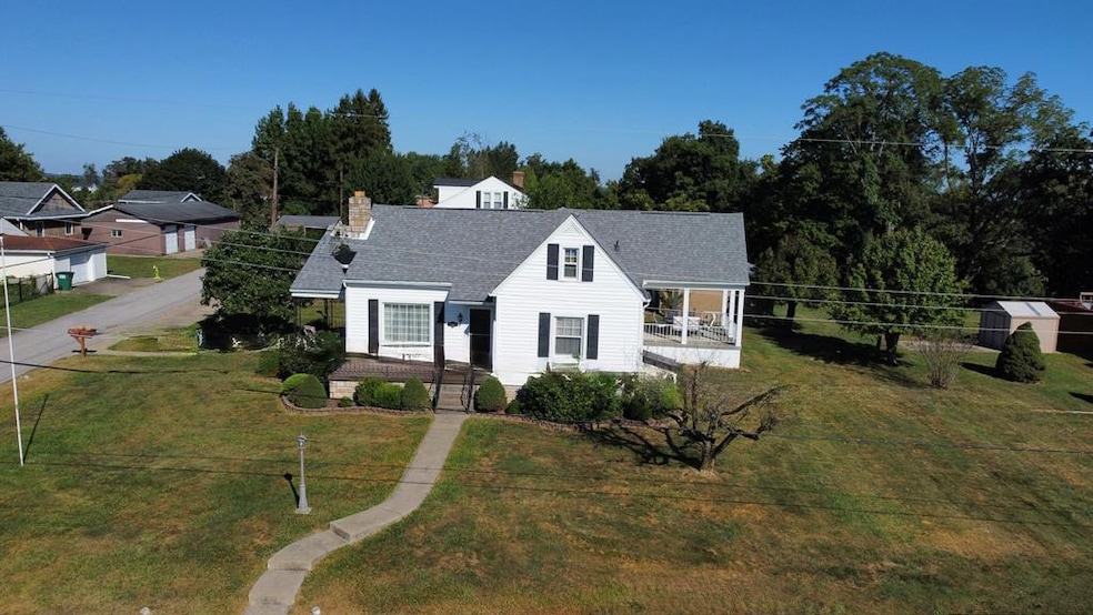 312 Roseberry Ln, Wheeling, WV 26003 - photo 1