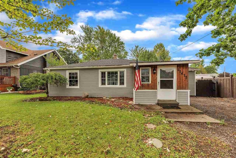 12473 W Lennon Rd, Lennon, MI 48449 - photo 1