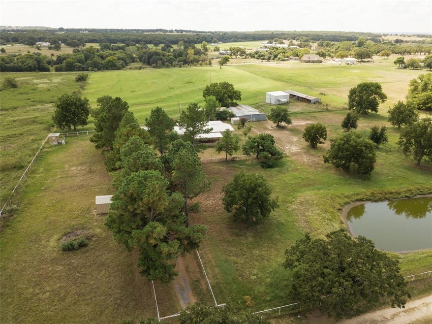 168 Private Road 4784, Boyd, TX 76023 - photo 1