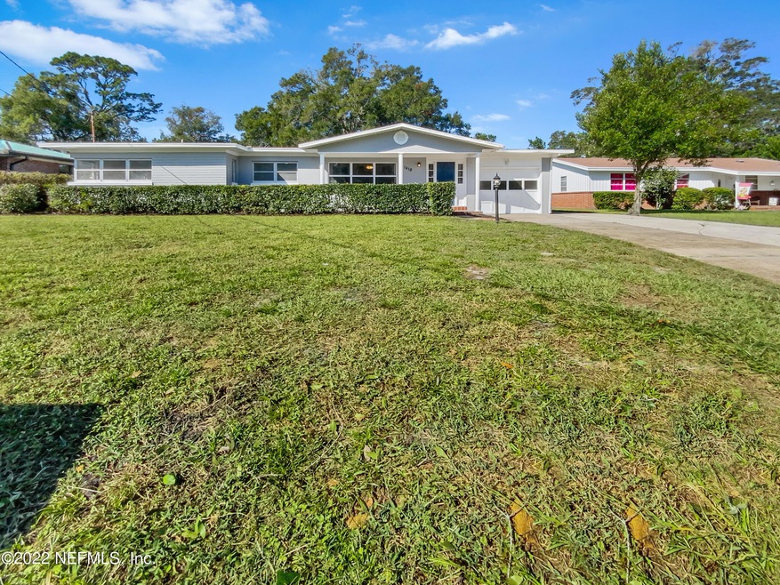 1418 Lamanto Ave E, Jacksonville, FL 32211 - photo 1