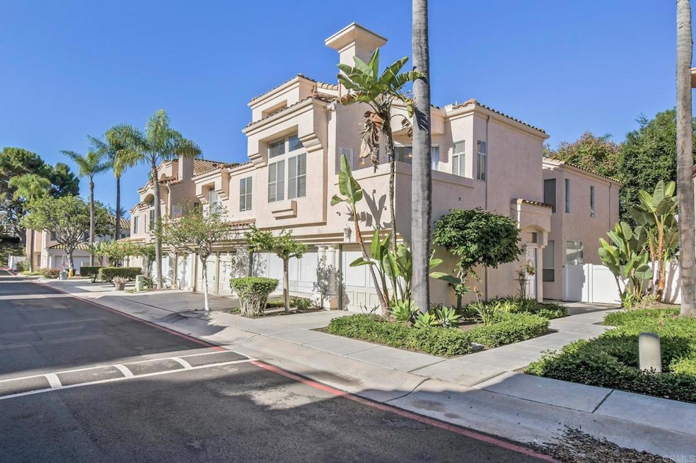 1386 Serena Cir unit 1, Chula Vista, CA 91910 - photo 1