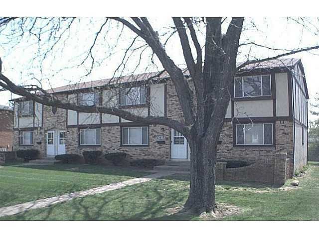 3653 Mccarley Dr S, Columbus, OH 43228 - photo 1