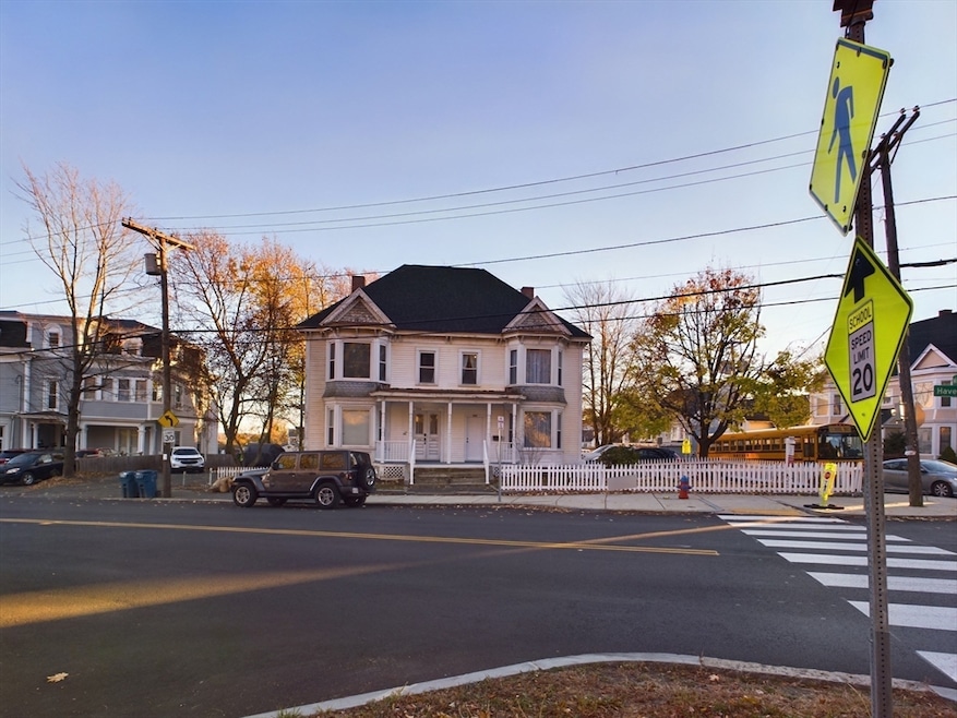 568 Haverhill St unit C, Lawrence, MA 01841 - photo 1