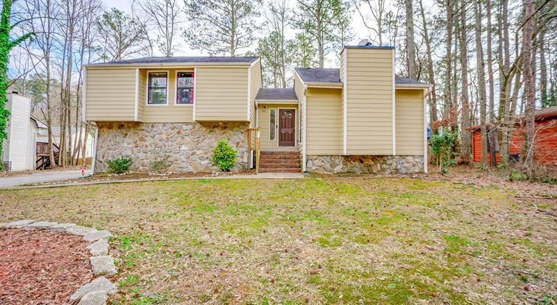 6796 Ivy Log Dr, Austell, GA 30168 - photo 1