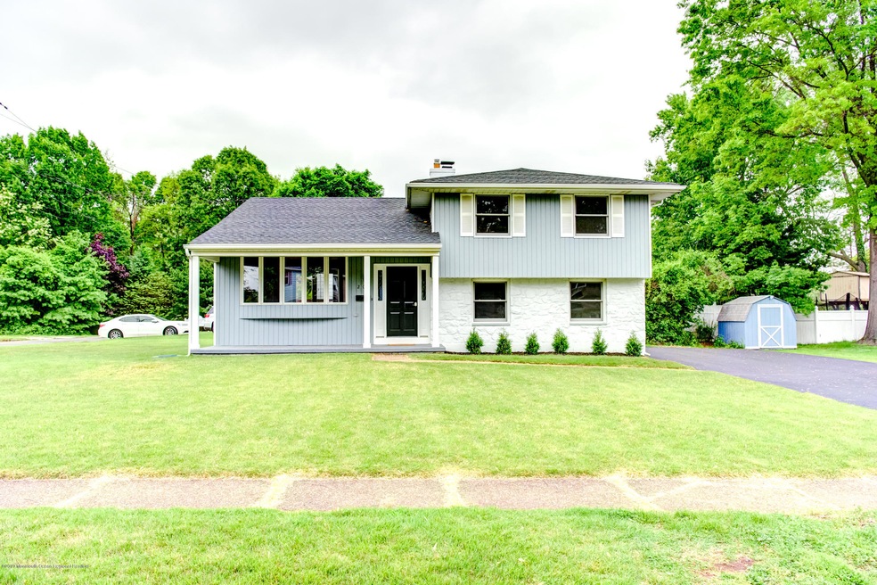 201 Stevenson Ave, Beverly, NJ 08010 - photo 1