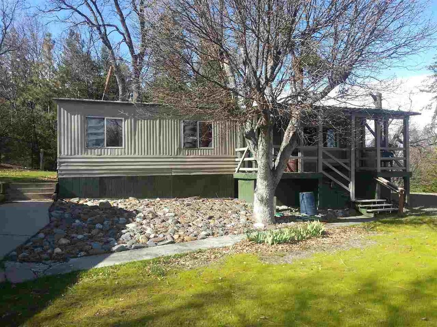 651 Wilcox St, Etna, CA 96027 - photo 1