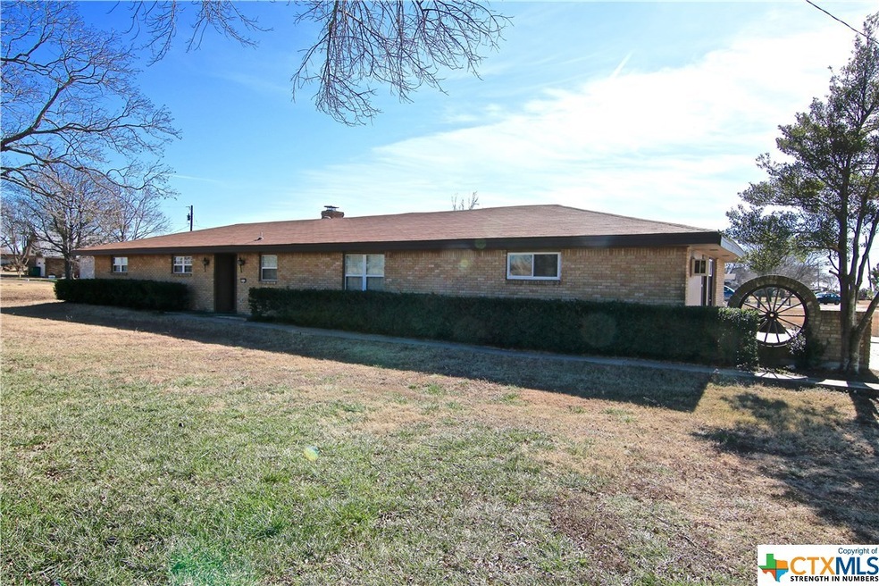 8595 Brewster Rd, Temple, TX 76501 - photo 1