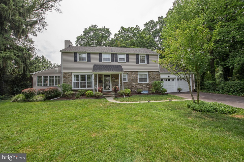505 Oakcrest Ln, Wallingford, PA 19086 - photo 1