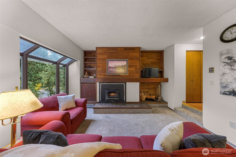 10500 Mt Baker Hwy unit 207, Deming, WA 98244 - photo 1