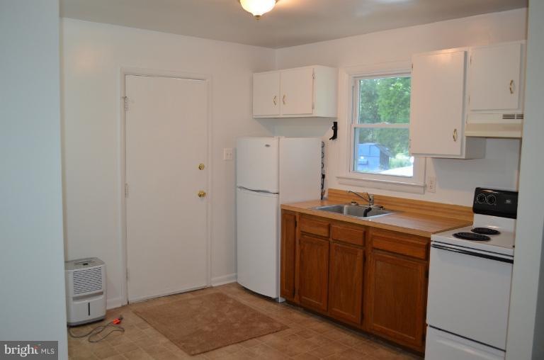 23508 S Patuxent Beach Rd unit 5, California, MD 20619 - photo 1